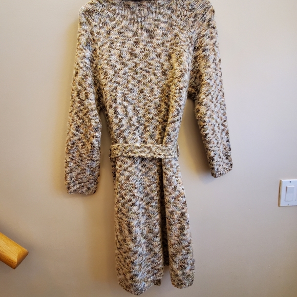 Alexandra Bartlett petit large cardigan sweater with self belt with collar - Picture 12 of 15